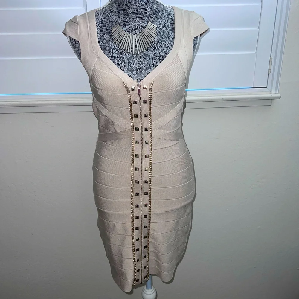 Bebe Women’s studded bandage bodycon dress tan front zipper cap sleeve - Picture 1 of 10